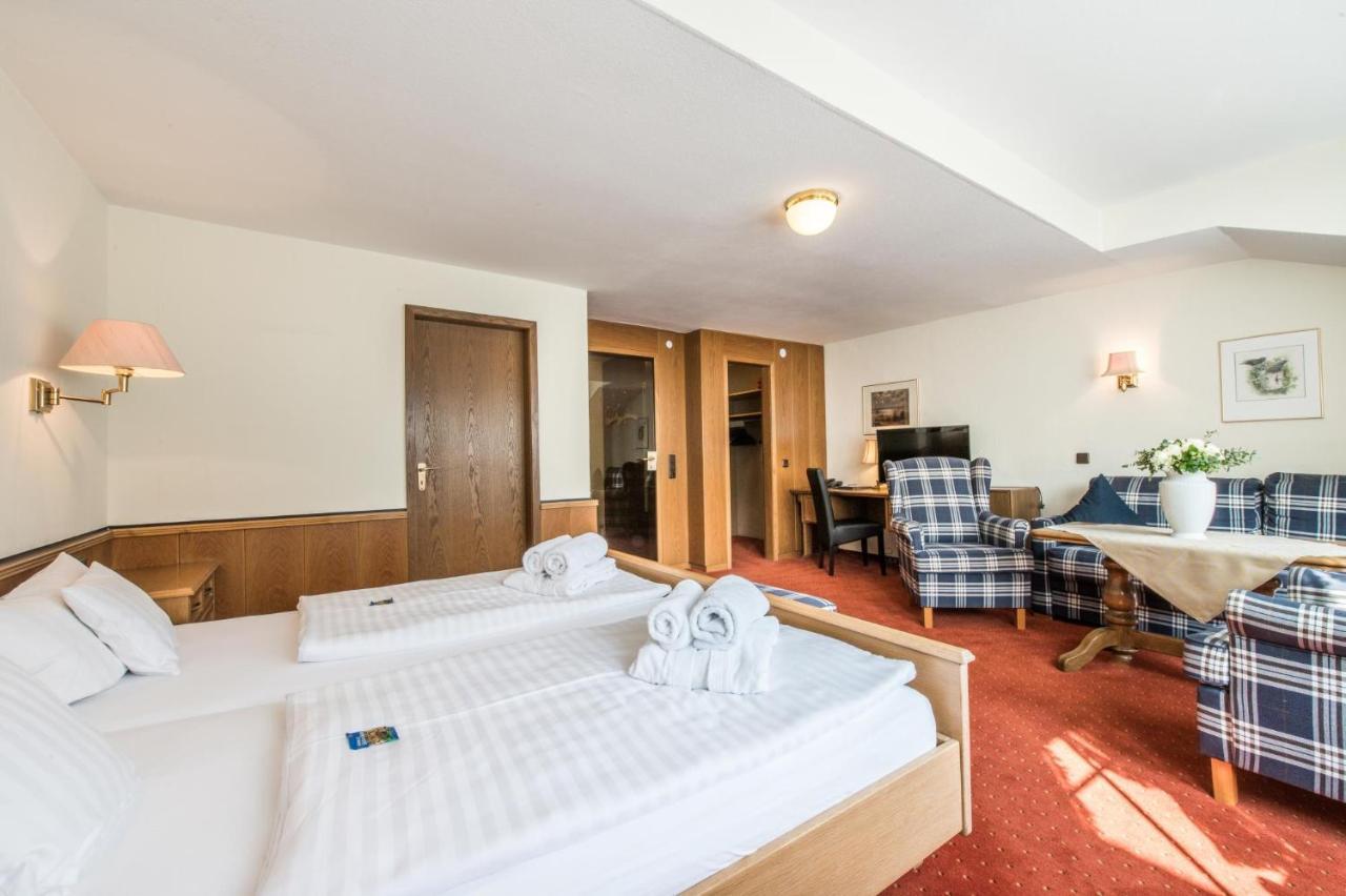 Hotel Hanses-Braeutigam Шмалленберг Экстерьер фото
